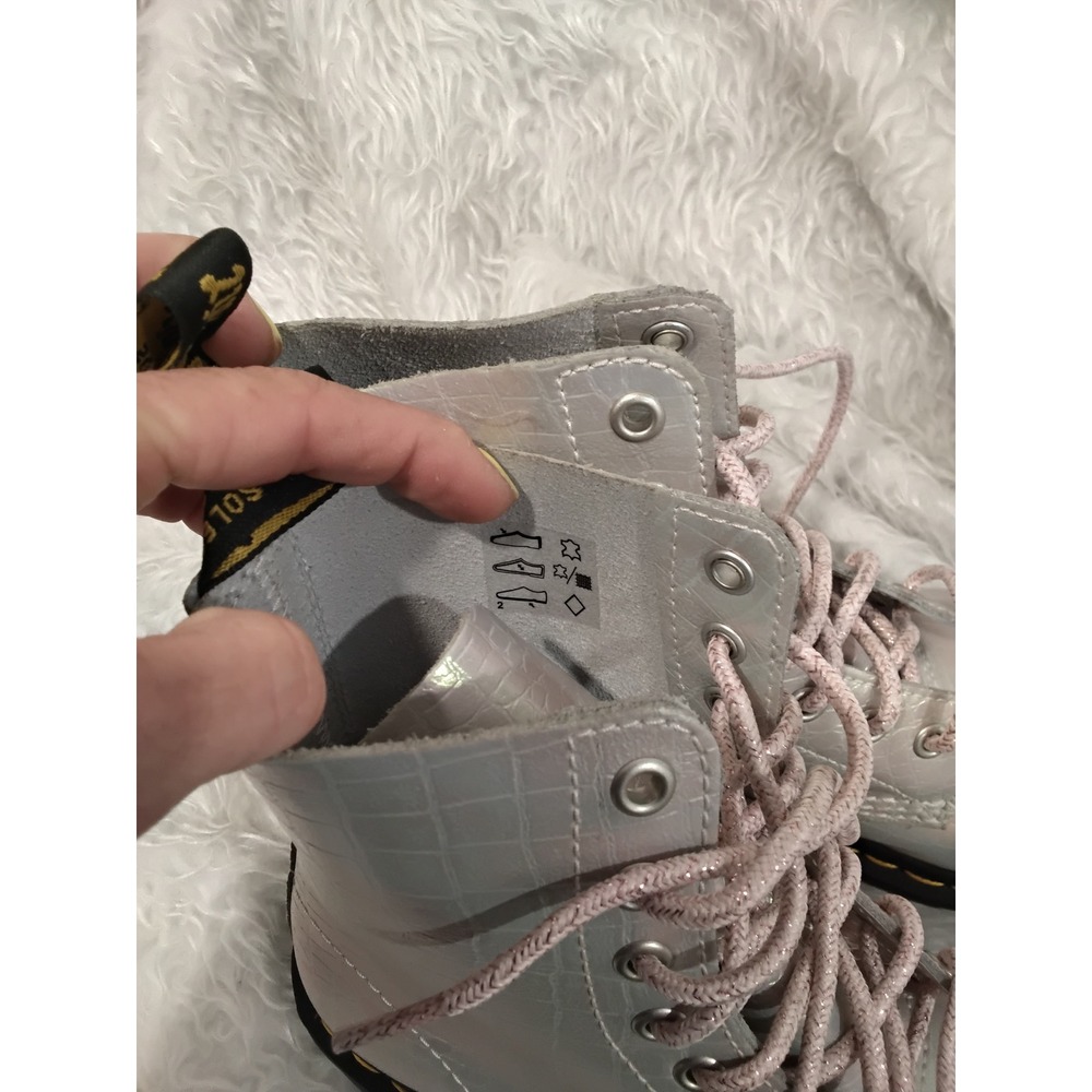 Dr. Martens 1460 Pascal Iridescent Silver Croc Embossed Boots Womens 7 - Picture 5 of 8